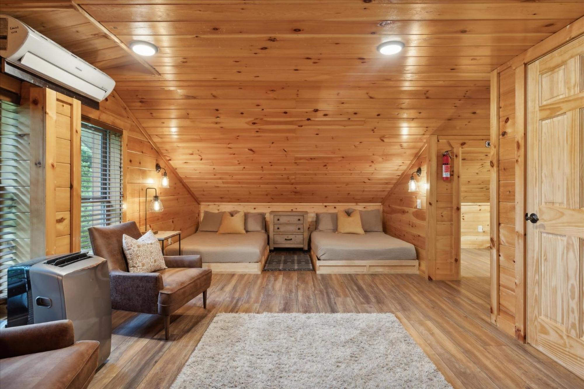 Hot Tub Fire Pit Game Room Theater Easy Access Sleeps 12 - Black Bear Lodge Pigeon Forge Exterior foto